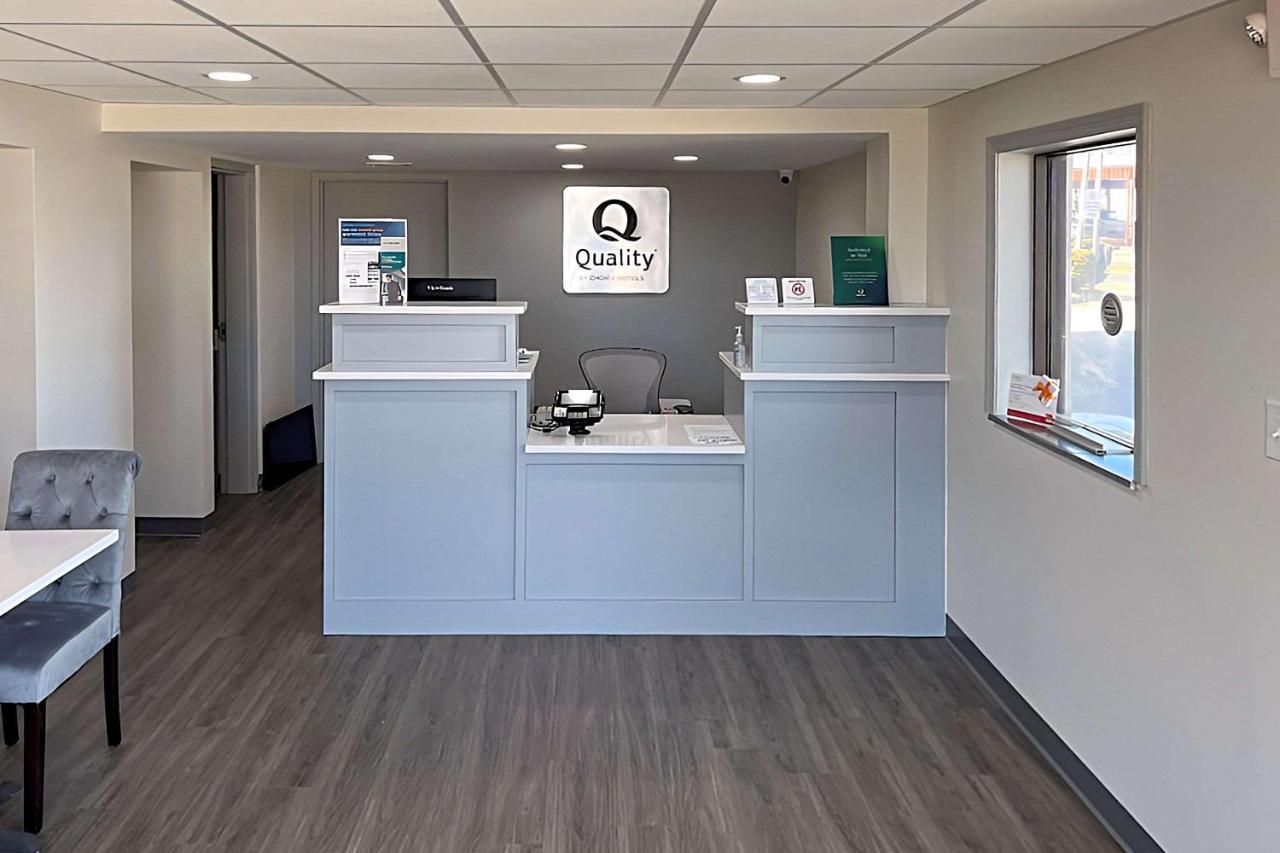 Quality Inn Thomson Bagian luar foto