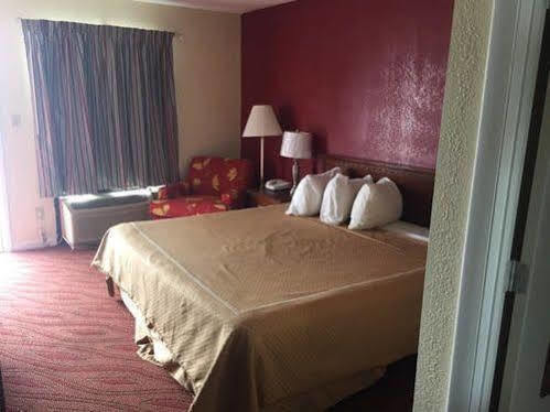 Quality Inn Thomson Bagian luar foto